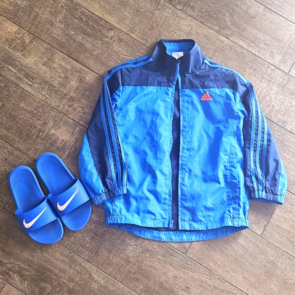 Adidas Lightweight Windbreaker and Nike Slide Sandal. BUNDLE.